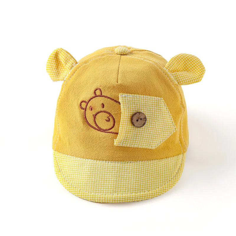 Summer cap with fun animals