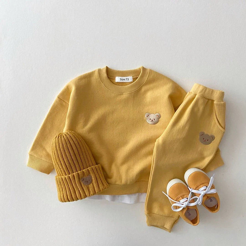 Pants and Sweatshirt Set with Bear