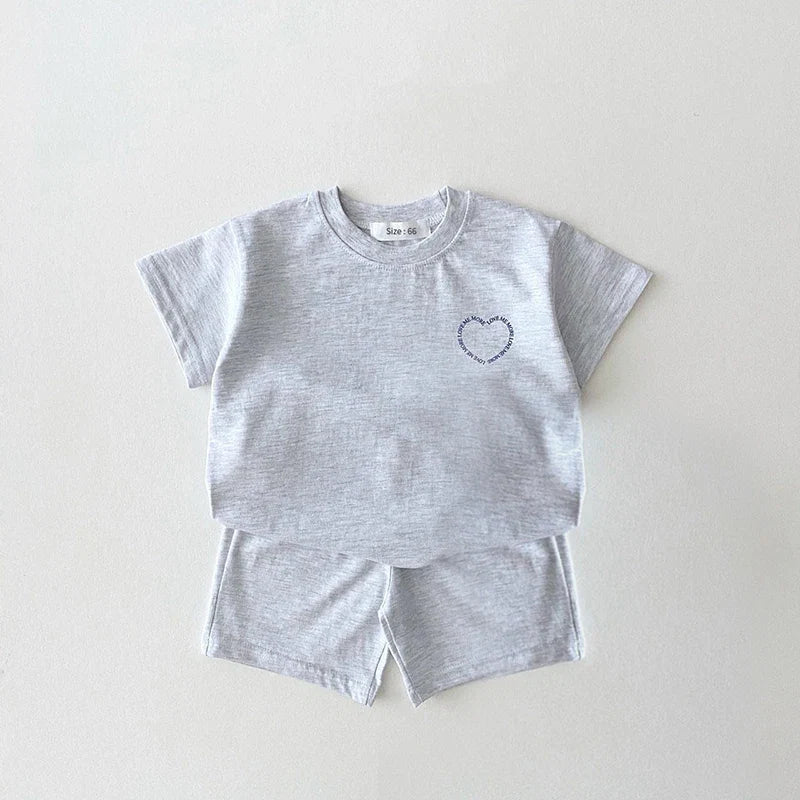 Set T-shirts and Pants Love Me More