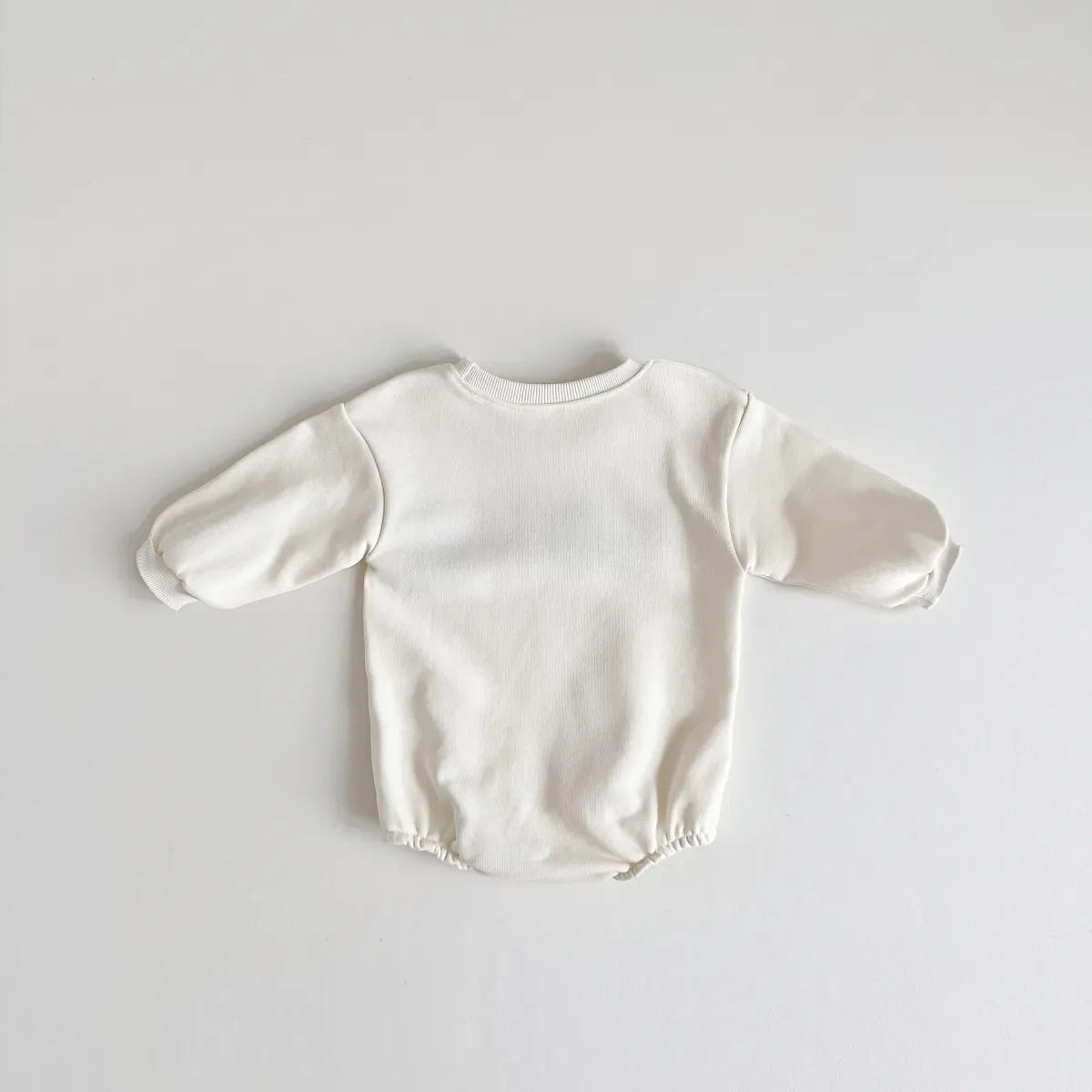 Sweatshirt with Romper Closure "Love"