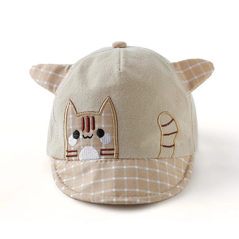 Summer cap with fun animals