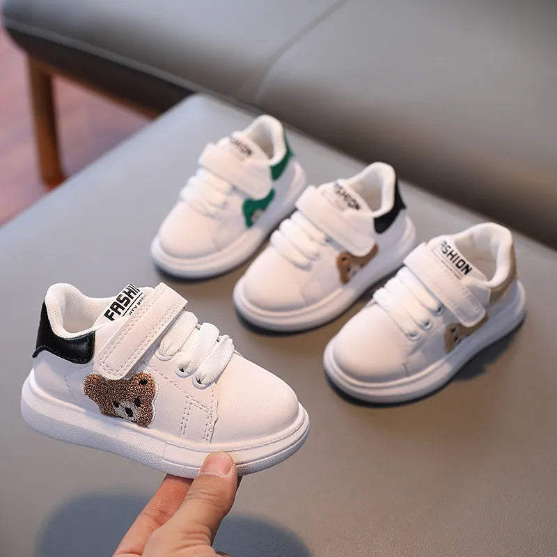 Sneakers with Velcro