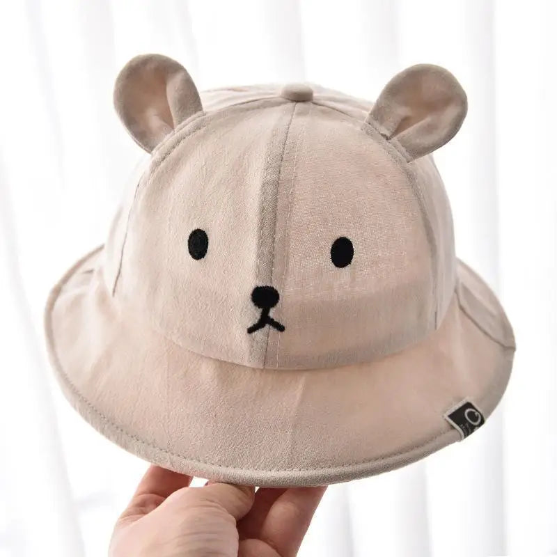 Summer cap with fun animals