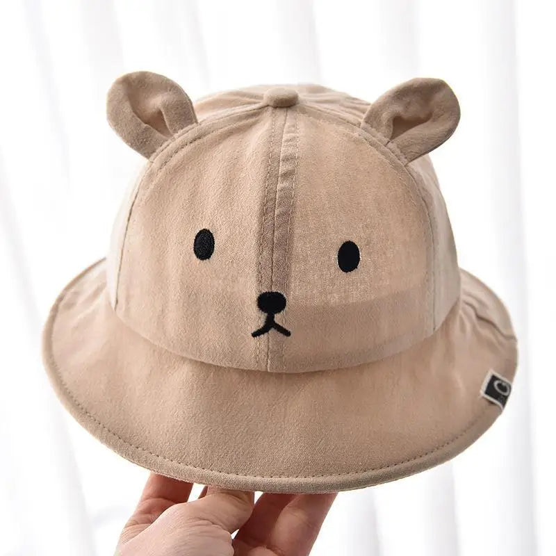 Summer cap with fun animals